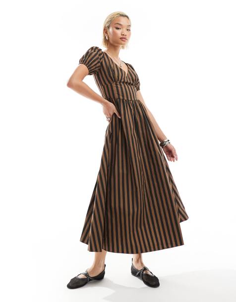 Glamorous – Romantisches Maxikleid in Schokoladenbraun/Schwarz gestreift mit Puffärmeln und V-Ausschnitt - view 1