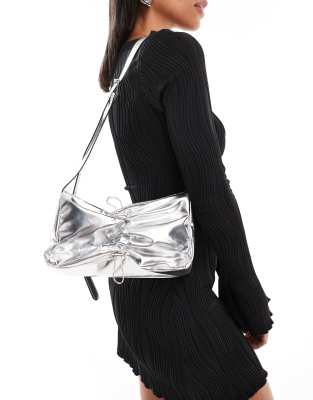 ruched crossbody bow bag in silver