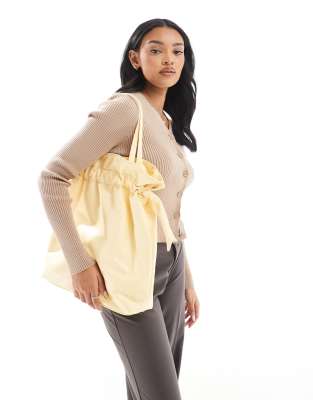 ruched detail tote bag in pale yellow