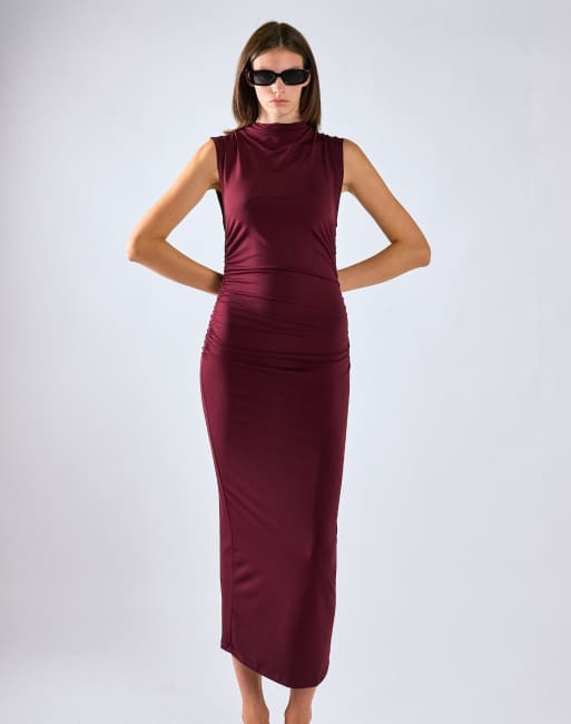 Glamorous Ruched sleeveless maxi dress in burgundy, 3 of 4