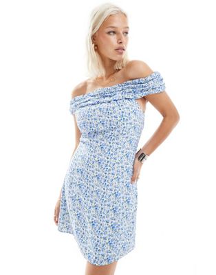 Glamorous Ruffle Off Shoulder Structured Mini Dress In Blue Floral