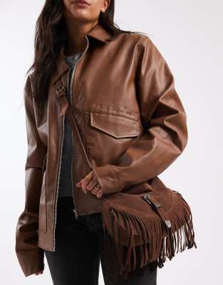Glamorous - Sac avec boucle et franges en imitation daim - Marron foncé-Brown