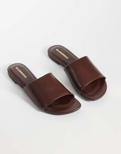 Glamorous – Sandalen zum Hineinschlüpfen in Schokoladenbraun, 2 von 4