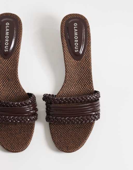 Glamorous – Sandaletten in Braun mit Webmuster und Kitten-Absatz, 2 von 4
