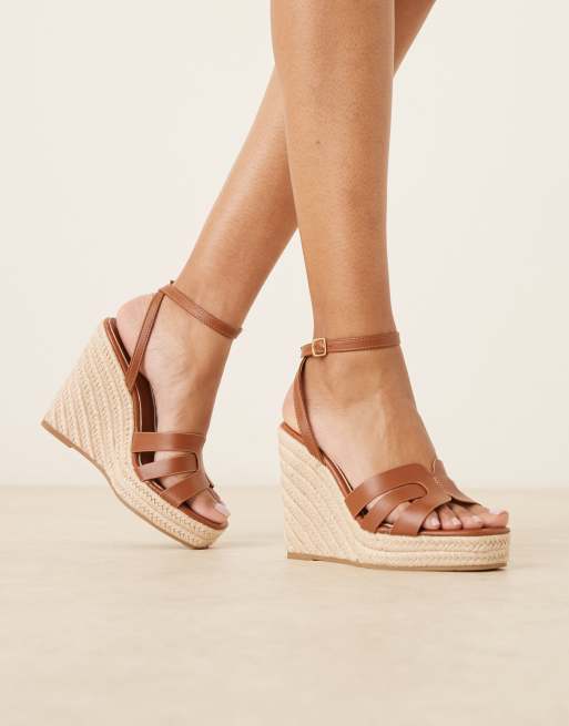 Glamorous - Sandali con zeppa stile espadrilles color cuoio