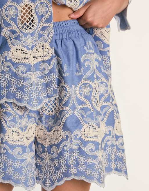 Glamorous Scallop hem short in embroidered chambray, 4 of 4