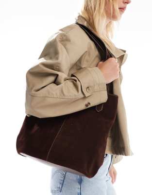 Glamorous - Schultertasche aus Wildlederimitat in Schokobraun mit Trageriemen-Brown