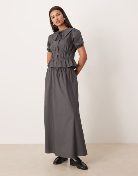 Glamorous set in dark gray - view 1