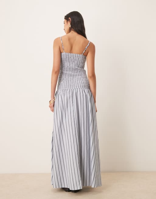 Glamorous shirred drop waist maxi dress in white charcoal stripe, 4 of 4