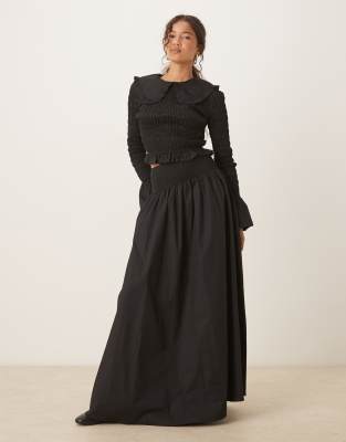 Glamorous Shirred Long Sleeve Top In Black