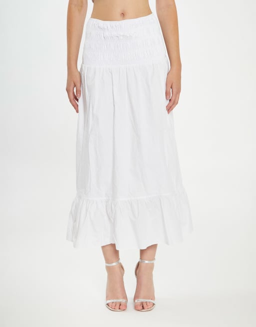 Glamorous Shirred waist maxi skirt in white, 2 of 4