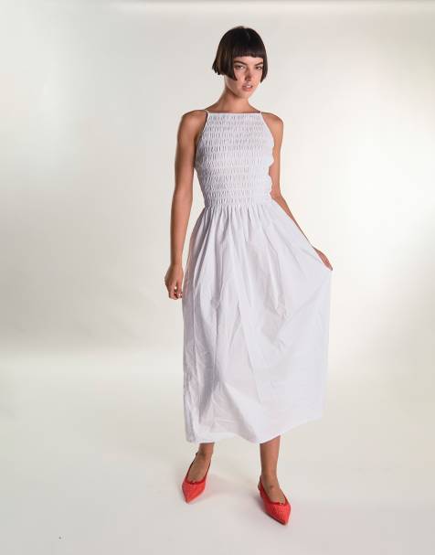 Glamorous Shirring body maxi dress in white