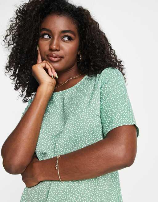 Glamorous short sleeve shift dress in green ditsy | ASOS