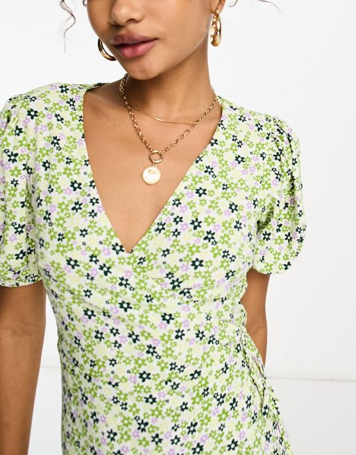Petite Green Ditsy Floral Short Sleeve Mini Dress
