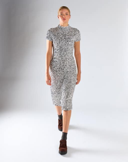 Glamorous Short sleeves high neck midi dress in silver sequin, 4 of 4