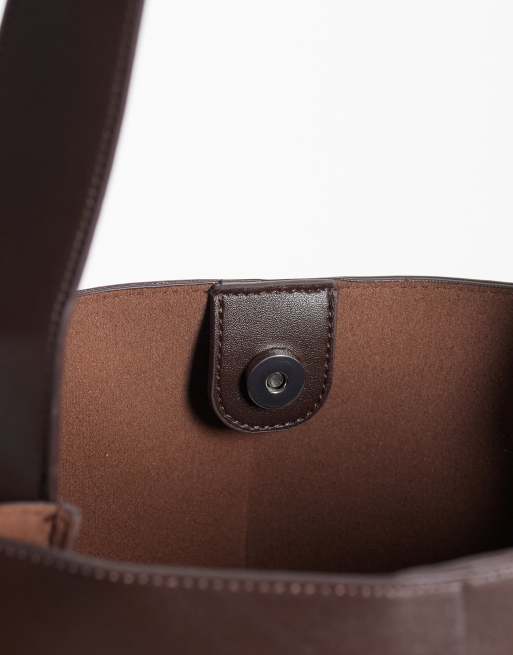 Glamorous shoulder bag in dark brown, 3 of 4