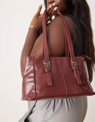 Glamorous Glamorous shoulder tote bag in burgundy patent-Red