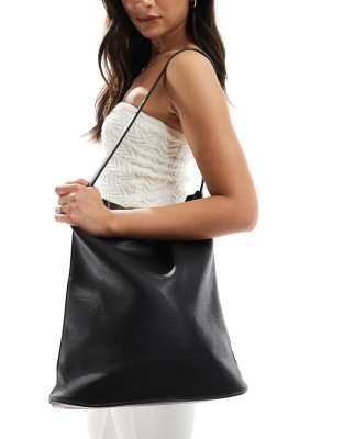 shoulder tote bag with pocket detail in black
