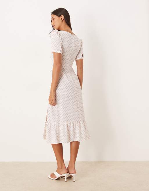 Glamorous Side split midi dress in white pink cluster ditsy, 3 of 4