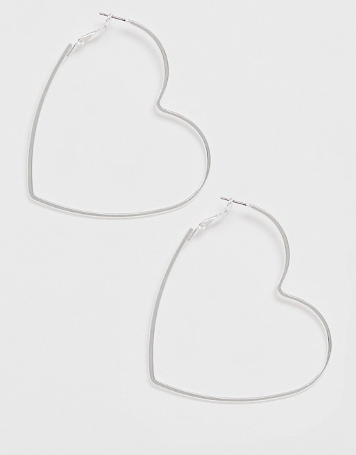 Glamorous oversized heart hoop earrings in silver