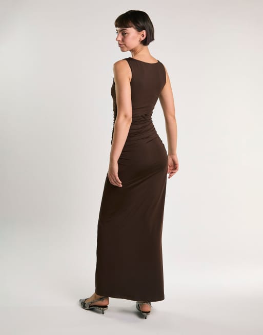 Glamorous Slash neck maxi dress in bitter chocolate, 2 of 4