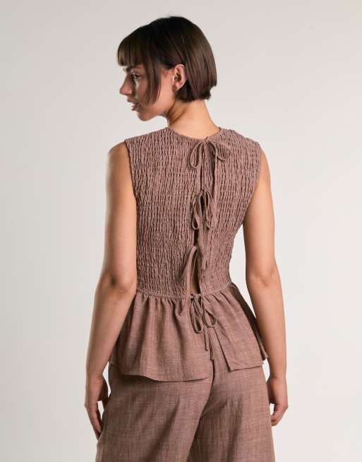 Glamorous Sleeveless bubble-hem top in mid brown fleck, 2 of 4