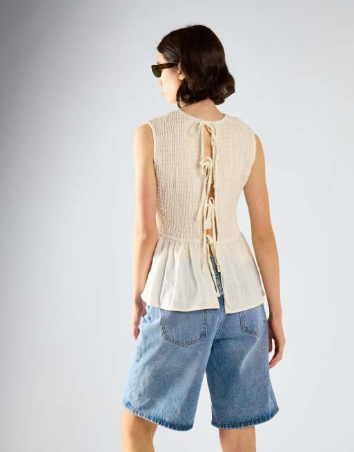Glamorous Sleeveless bubble-hem top in white, 4 of 4