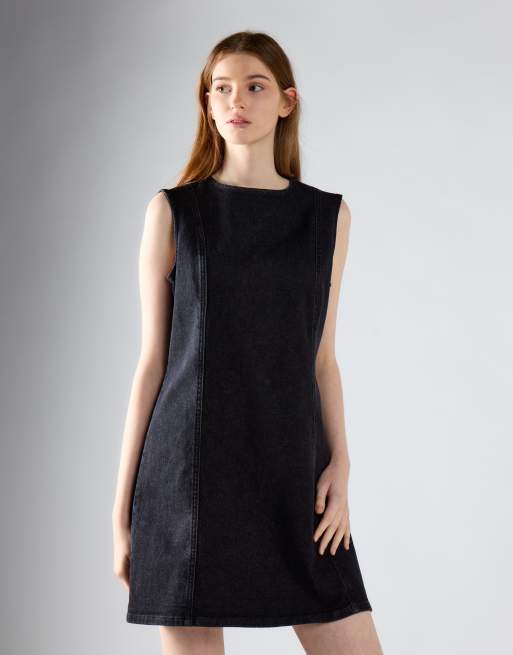 Glamorous Sleeveless denim mini dress in black denim, 2 of 4