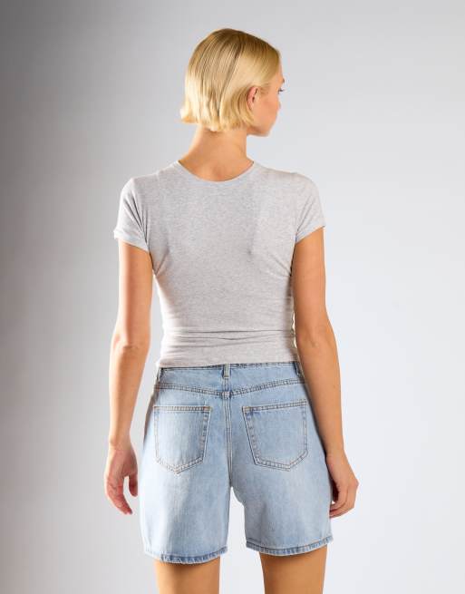 Glamorous Slim fit stretchy denim short in mid blue, 4 of 4