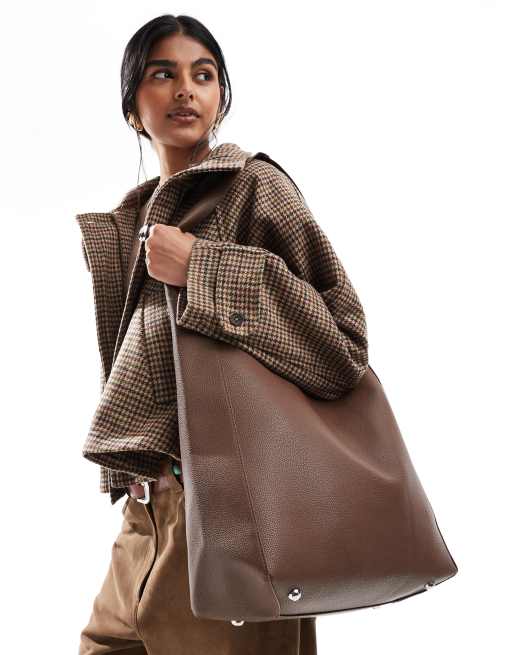 Glamorous slouch shoulder tote bag in dark brown