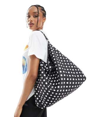 slouchy shoulder tote bag in polka dots-Black