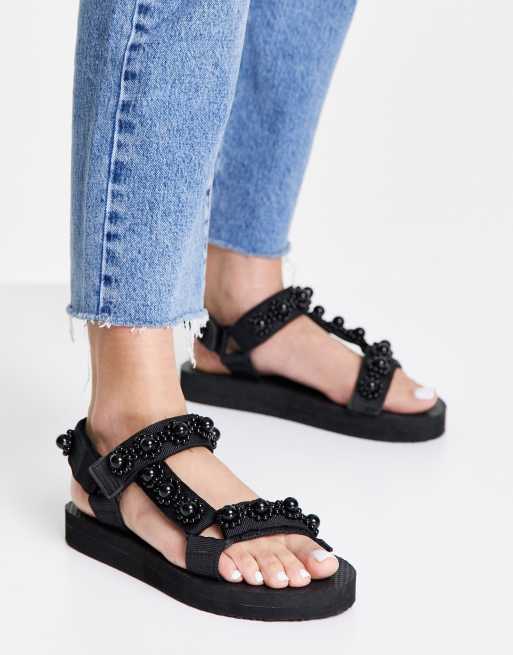 Glamorous - Sporty sandaler med perledetaljer i sort