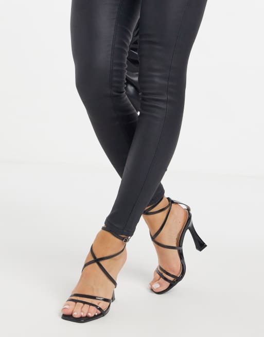 square toe black sandals