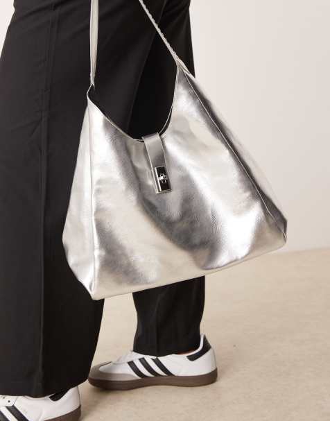 Glamorous – Srebrna obszerna torba typu tote z ozdobnym zapięciem - view 1