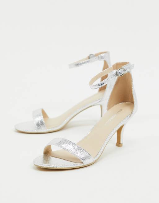 Glamorous – Srebrne minimalistyczne sandały na obcasie, 4 z 4