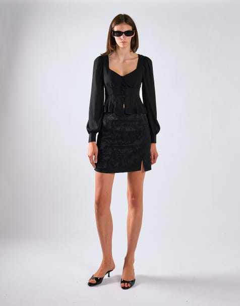 Glamorous Sweetheart neckline crop-blouse in black dot - view 1
