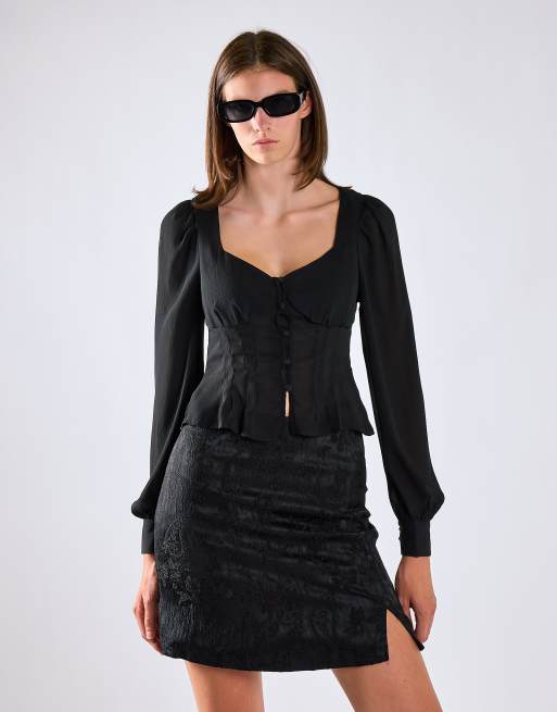 Glamorous Sweetheart neckline crop-blouse in black dot, 2 of 4