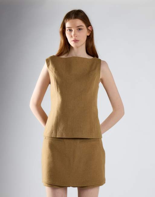 Glamorous Tailored skorts in sand, 2 of 4