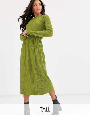 Glamorous Tall midi dress in plisse-Green