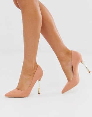 taupe pump