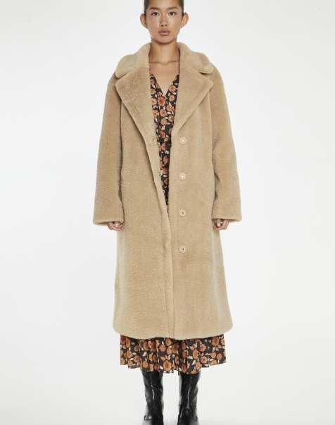 Glamorous Teddy-fur longline-coat in beige - view 1