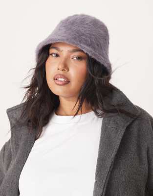 textured bucket hat in gray