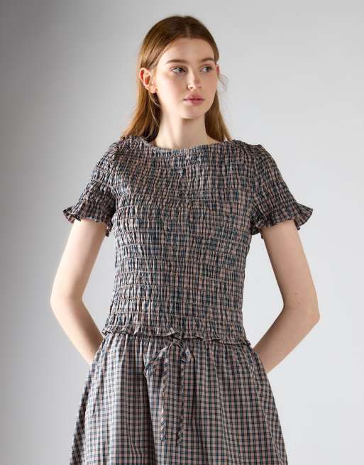 Glamorous Textured short sleeve top in taupe blue check, 2 of 4