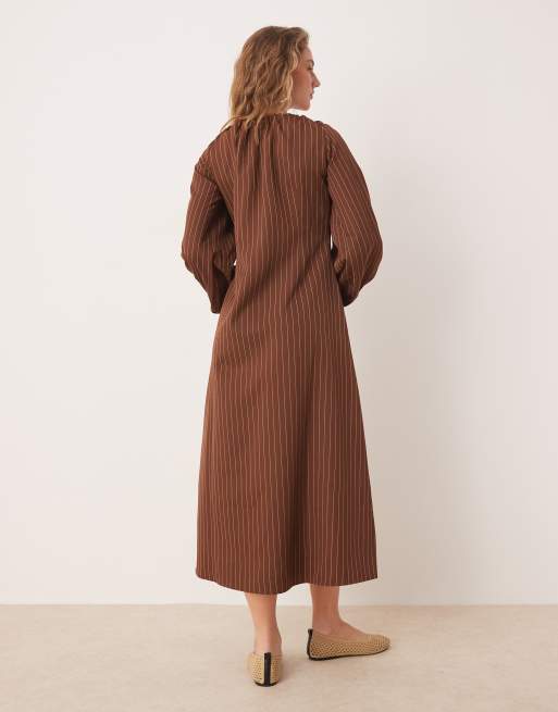Glamorous tie front volume sleeve maxi smock dress in brown white stripe