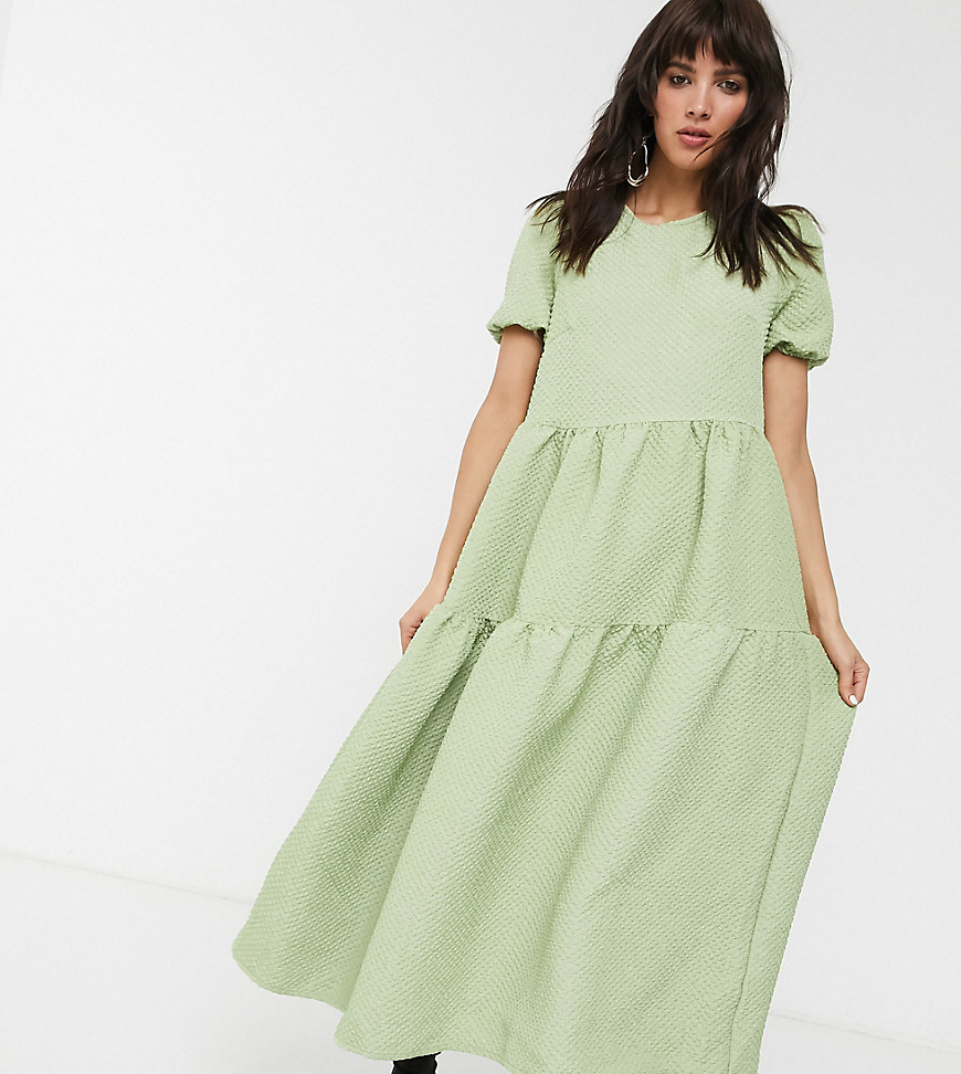 Glamorous Tiered Maxi Smock Dress In Quilted Fabric-green