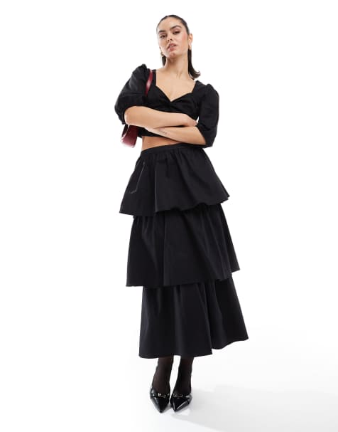 Glamorous tiered midi skirt in black