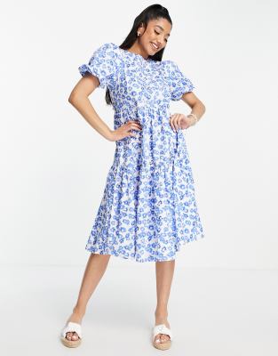 tiered midi smock dress in blue floral-White