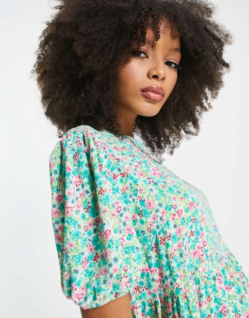 Glamorous tiered mini smock dress in green spring floral, 3 of 4