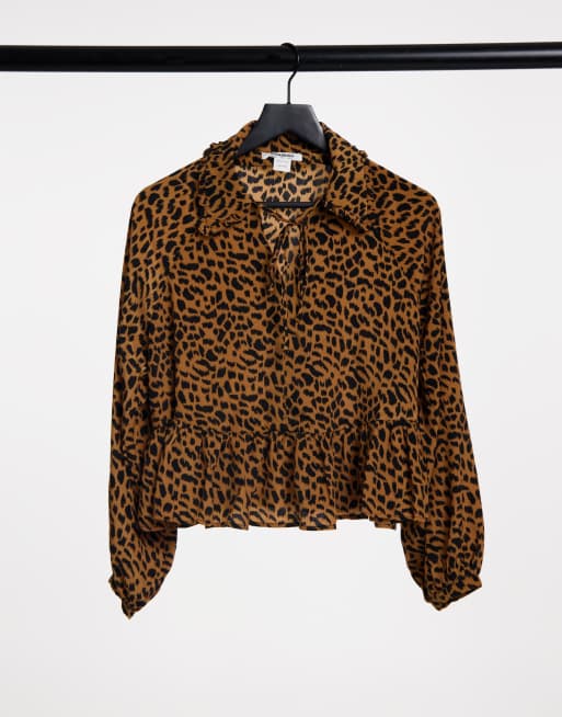 Glamorous - Top grembiule comodo con colletto a pettorina e stampa leopardata