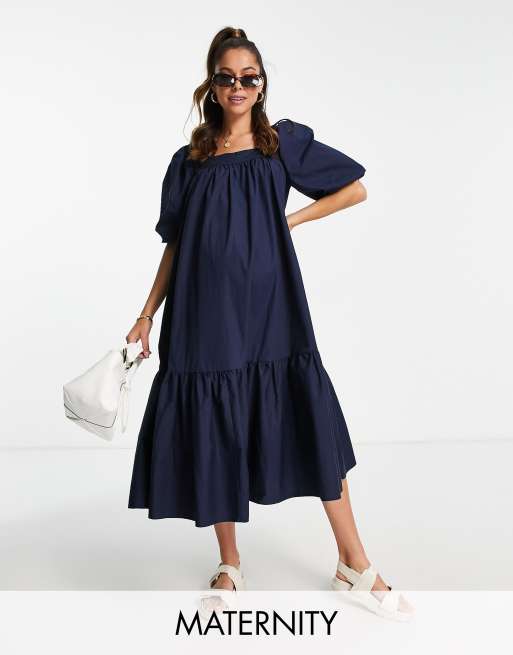 Glamorous – Umstandsmode – Oversize-Midikleid in Marineblau mit eckigem Ausschnit und Stufensaum